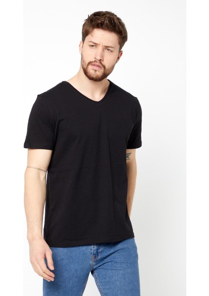 Erkek Çok Renkli T- Shirt Regular Fit Rahat Kesim V Yaka 5'li Basic Tişört Paketi indirimleri