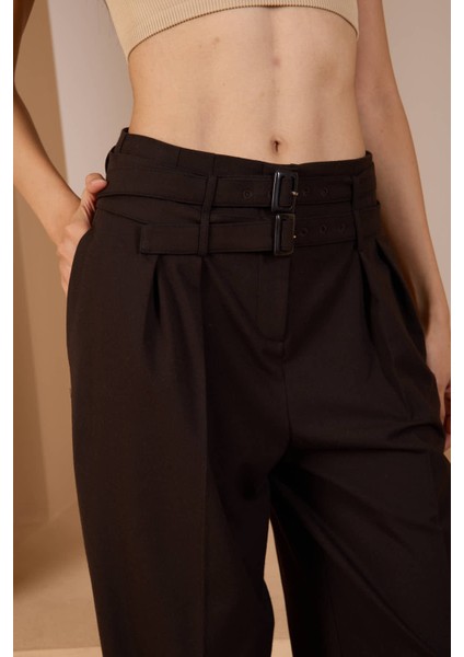 Acı Kahve Kemerli Geniş Paça Pantolon