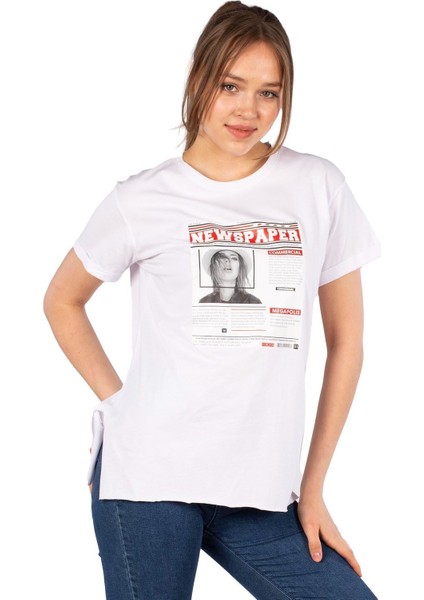 -Kadın Newspaper Baskılı T-Shirt - Beyaz
