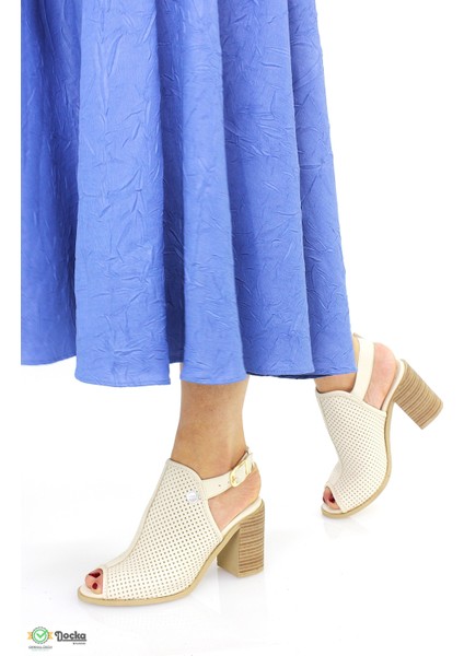 Kadın Hakiki Deri Kalın Topuklu Yazlık Ayakkabı M26YS2645