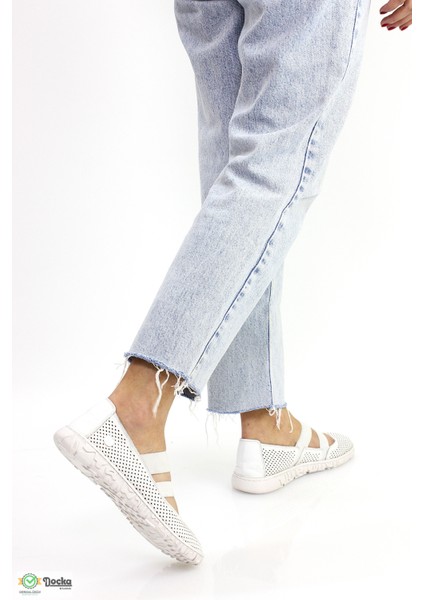 Kadın Bağcıksız Hakiki Deri Ortopedik Yumuşak Yazlık Ayakkabı M26YA645 fırsatları