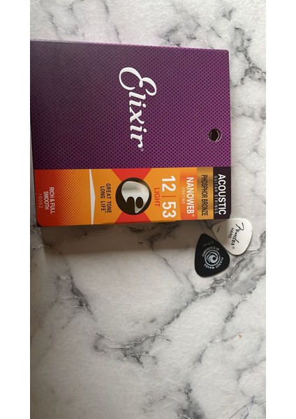 Akustik Gitar Teli + Fender 1mm Pena + Daddario 0.75MM Pena