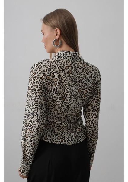 Yanları Büzgülü Leopar Gömlek - Leopar