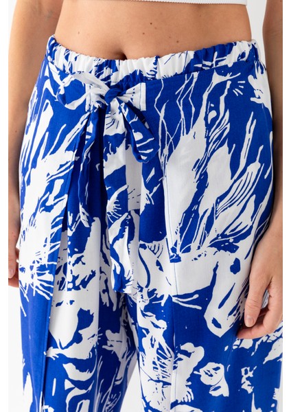 Kadın Saks Beyaz Zarf Kapaklı Içe Katlamalı Içi Şortlu Viskon Dokuma Şalvar Pantolon indirimleri