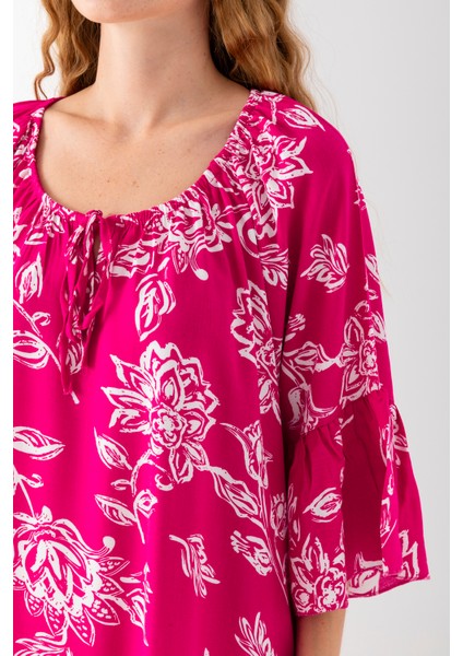 Kadın Pembe Beyaz Geniş Bağcıklı Yaka Eteği Fırfırlı Viskon Dokuma Elbise indirimleri