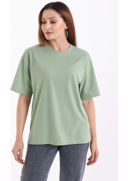 Kadın Yeşil Oversize Bisiklet Yaka %100 Pamuk Düz Basic Yazlık T-Shirt