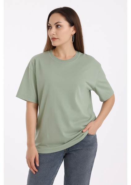 Kadın Yeşil Oversize Bisiklet Yaka %100 Pamuk Düz Basic Yazlık T-Shirt