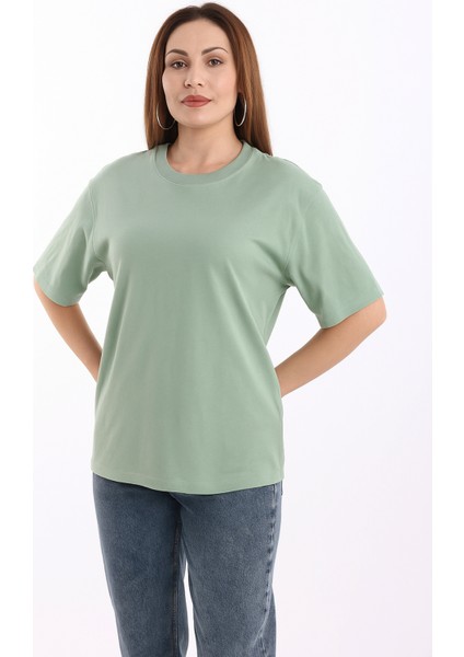 Kadın Yeşil Oversize Bisiklet Yaka %100 Pamuk Düz Basic Yazlık T-Shirt