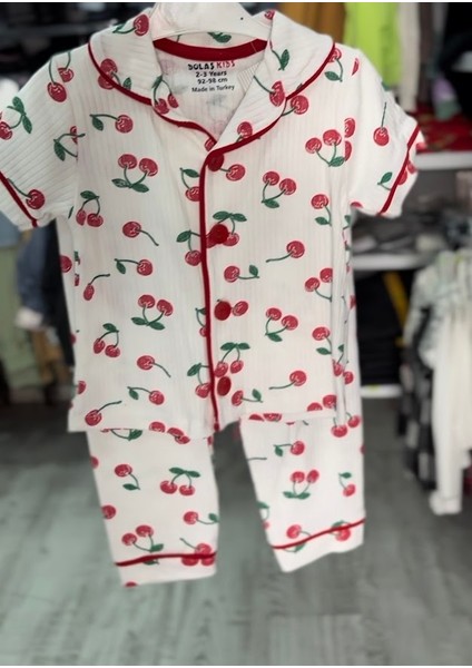 Kiraz Baskılı Kısa Kollu Düğmeli Pijama Takımı Kız Çocuk fiyatları