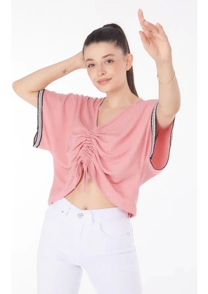 V Yaka Büzgülü Detaylı Bluz