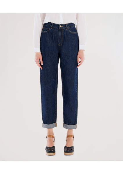 Nakış Detaylı Yüksek Bel Rahat Fit Denim Pantolon