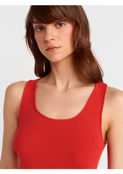 10746 Kalın Askılı Basic Triko Bluz-Kırmızı modelleri