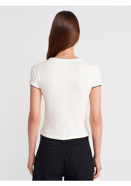 31750 Kontrast Kısa Kollu Tshirt-Ekru fiyatları