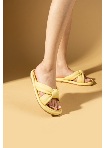 Özel Tasarım Yumuşak Taban Kadın Terlik 007-79-23 modelleri