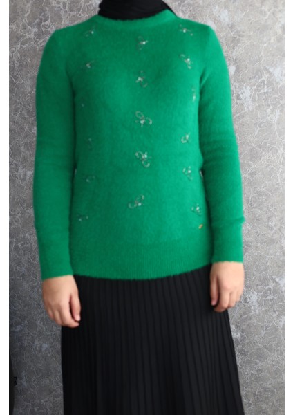 Fiyonk Taşlı Triko Kazak