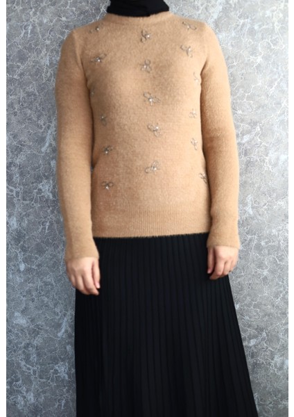 Fiyonk Taşlı Triko Kazak fiyatları