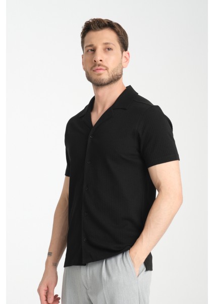 2033 Rico Erkek Siyah Waffle Standart Fit Kısa Kol Apaş Yaka Spor Gömlek modelleri
