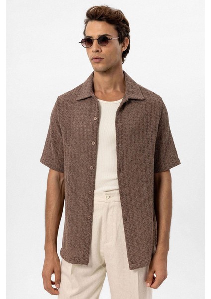 Kahve Dokulu Kroşe Erkek Gömlek