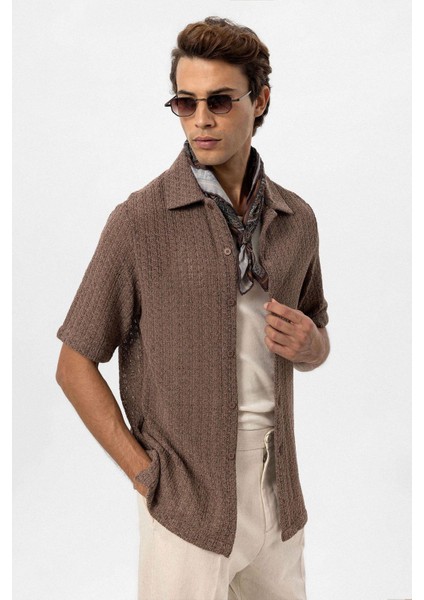 Kahve Dokulu Kroşe Erkek Gömlek