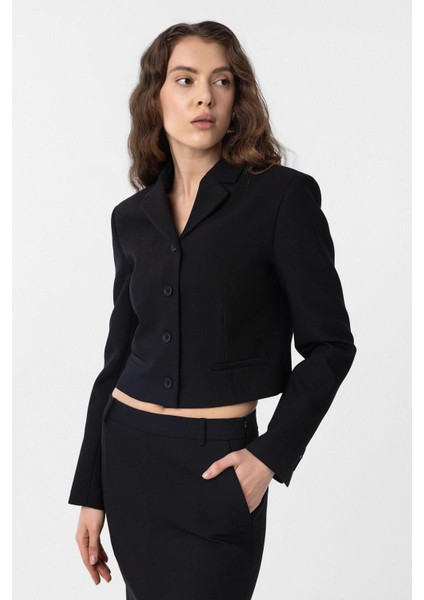 Siyah Crop Kadın Blazer Ceket fiyatları