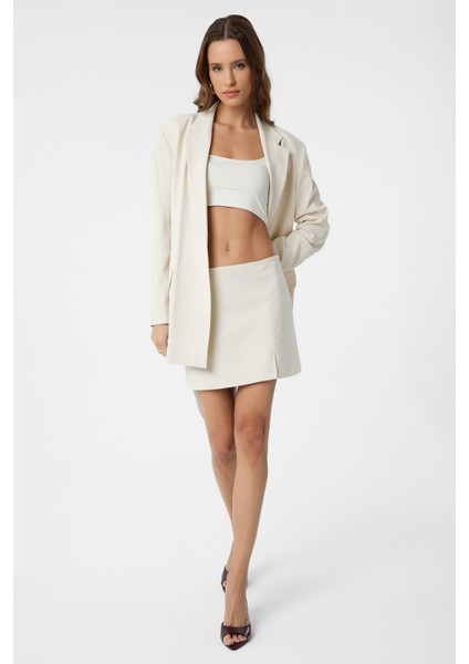 Ekru Kuşaklı Kadın Blazer modelleri