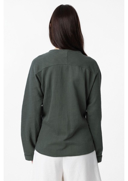 Haki Bağlamalı Kimono Kadın Gömlek fırsatları