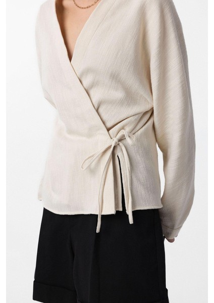 Beyaz Bağlamalı Kimono Kadın Gömlek modelleri