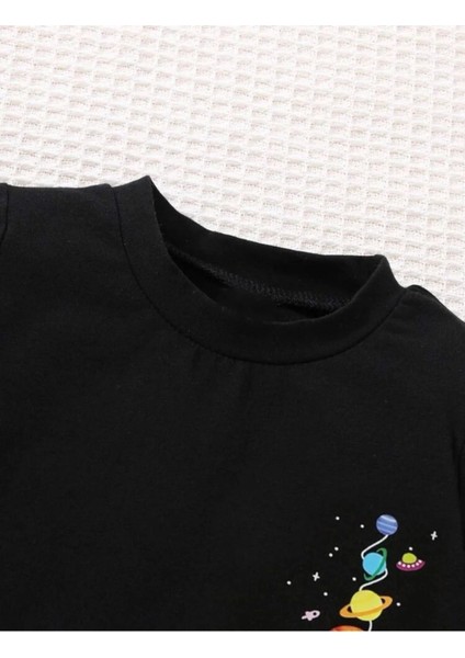 Astronot Balon Gezegen Baskılı Oversize Unisex T-Shirt modelleri