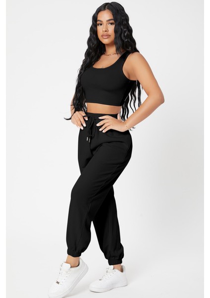 Kadın Siyah Kaşkorse Cepli Jogger Eşofman Altı ve Crop Top Bluz indirimleri