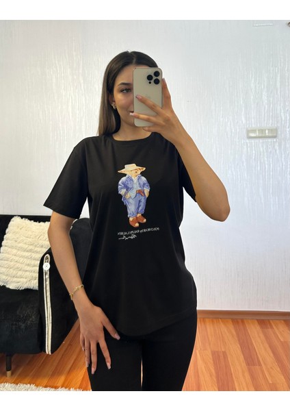 Marka Muadil Teddy Baskı Siyah Tişört