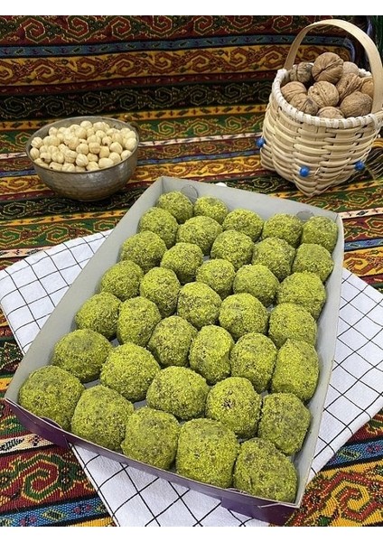 Antep Fıstıklı Çokopestil Atom Tatlısı - 1 kg