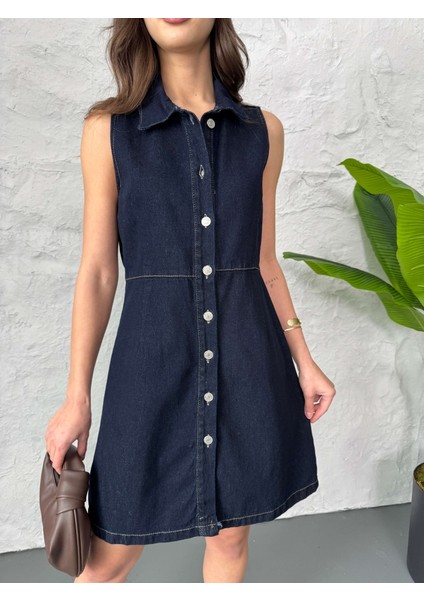 Lacivert Sıfır Kol Düğmeli Denim Elbise