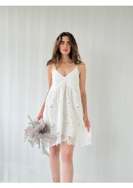 Tasarım June Dantel Askılı Mini Elbise Kadın Beyaz fiyatları