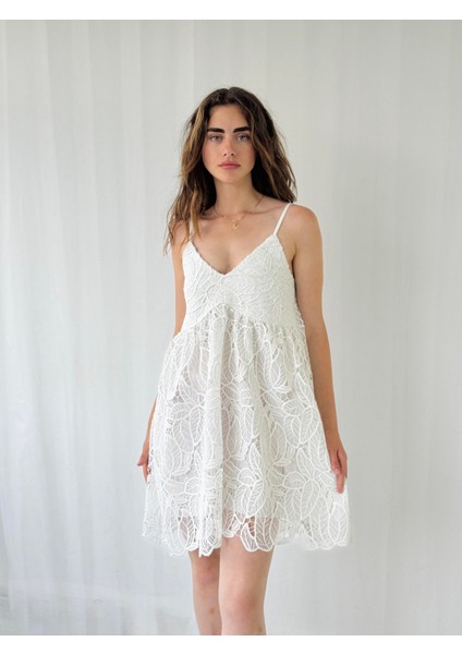 Tasarım June Dantel Askılı Mini Elbise Kadın Beyaz fırsatları