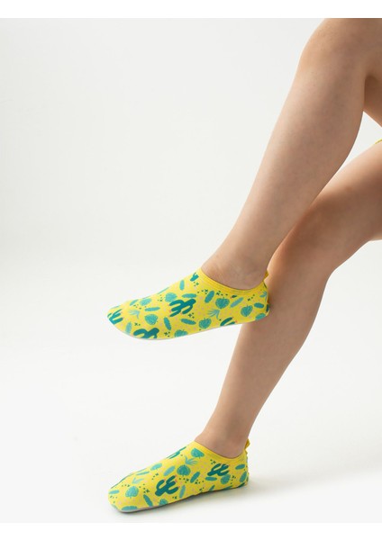 Desenli Kaydırmaz Tabanlı Yırtılmaz Dayanıklı Deniz ve Havuz Patiği fiyatları