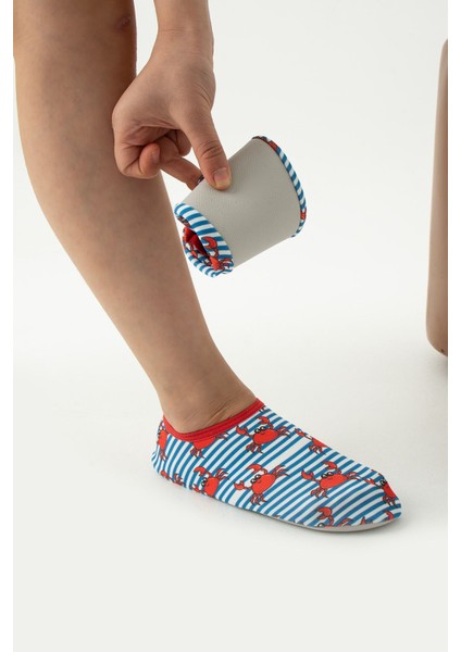 Desenli Kaydırmaz Tabanlı Yırtılmaz Dayanıklı Deniz ve Havuz Patiği fırsatları