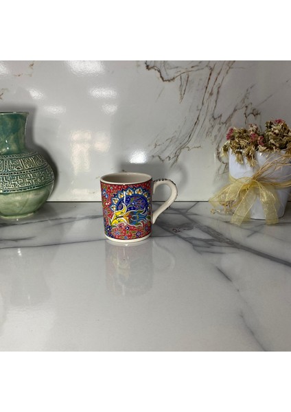 El Işçiliği Çini Kupa Dm-18