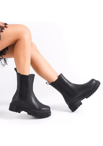 Lora Bağcıksız Lastikli Ortopedik Taban Kadın Bot St - Siyah fiyatları