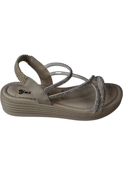 Yazkış Kadın Siyah Ten Cilt Çift Bantlı Üzeri Çapraz Taşlı 4cm Arkası Lastikli Kalın Taban Sandalet fiyatları