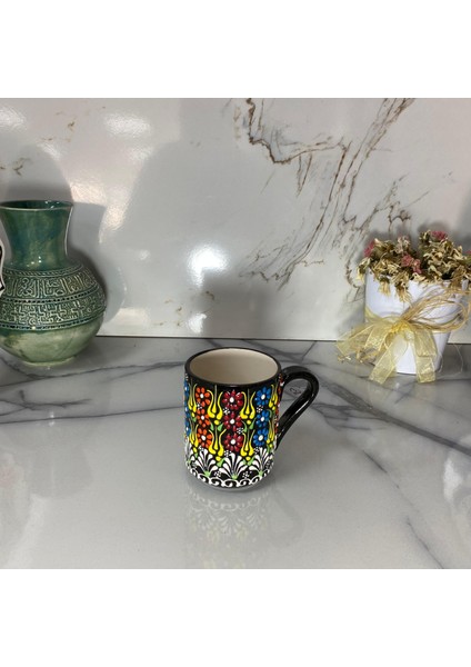 El Işçiliği Çini Kupa Dm-15