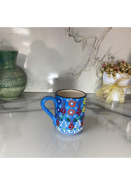 El Işçiliği Çini Kupa Dm-25