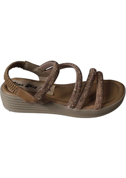 Yazkış Kadın Siyah Krem Beyaz Roz Üzeri Taş Bant Atkılı 4cm Kalın Taban Arkası Lastikli Sandalet fiyatları