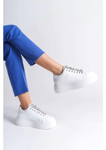 Della Bağcıklı Ortopedik Taban Taşlı Kadın Sneaker Spor Ayakkabı Bt - Beyaz modelleri
