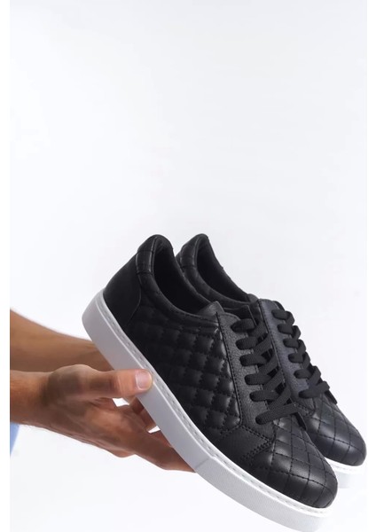 SLW166 Prestige Bağcıklı Cilt Kapitone Desenli Erkek Günlük Sneaker Ayakkabı Cbt - Siyah