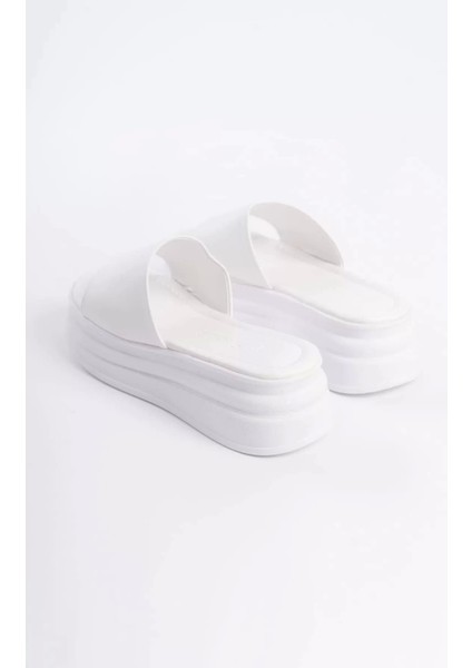 Alıce Düz Topuklu Kalın ve Ortopedik Taban Kadın Terlik Bt - Beyaz indirimleri