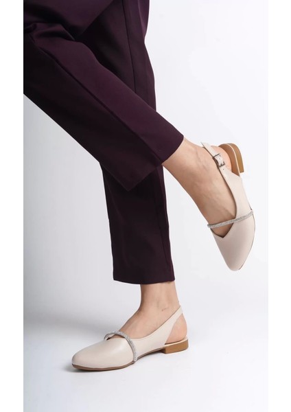 Allıson Tokalı Ortopedik Rahat Taban Taş Detaylı Kadın Babet Ayakkabı Kt - Krem modelleri