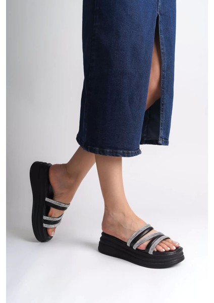 Elıse Düz Topuklu Şeritli Taşlı Kalın ve Ortopedik Taban Kadın Terlik St - Siyah