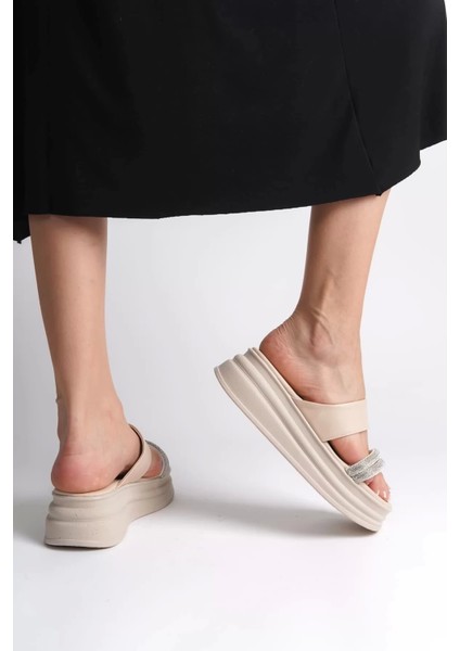 Sarah Düz Topuklu Taşlı Şeritli Kalın ve Ortopedik Taban Kadın Terlik Kt - Krem modelleri