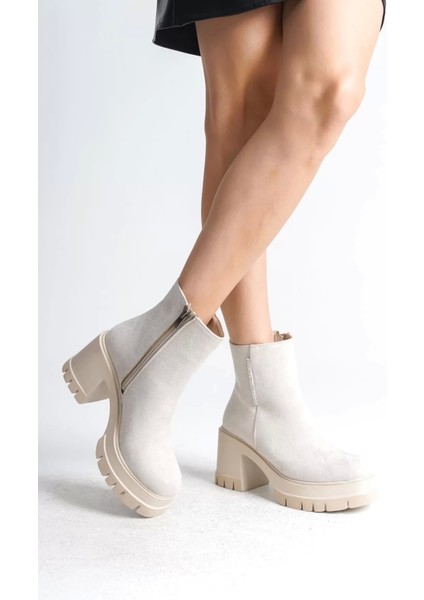 Lısse Fermuarlı Ortopedik Taban Kalın Topuklu Süet Kadın Bot Kt- Krem