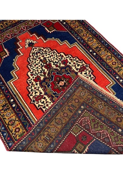 El Dokuma Sıfır Taşpınar Halısı 118 x 190 Kök Boya Kiremit Yün Halı